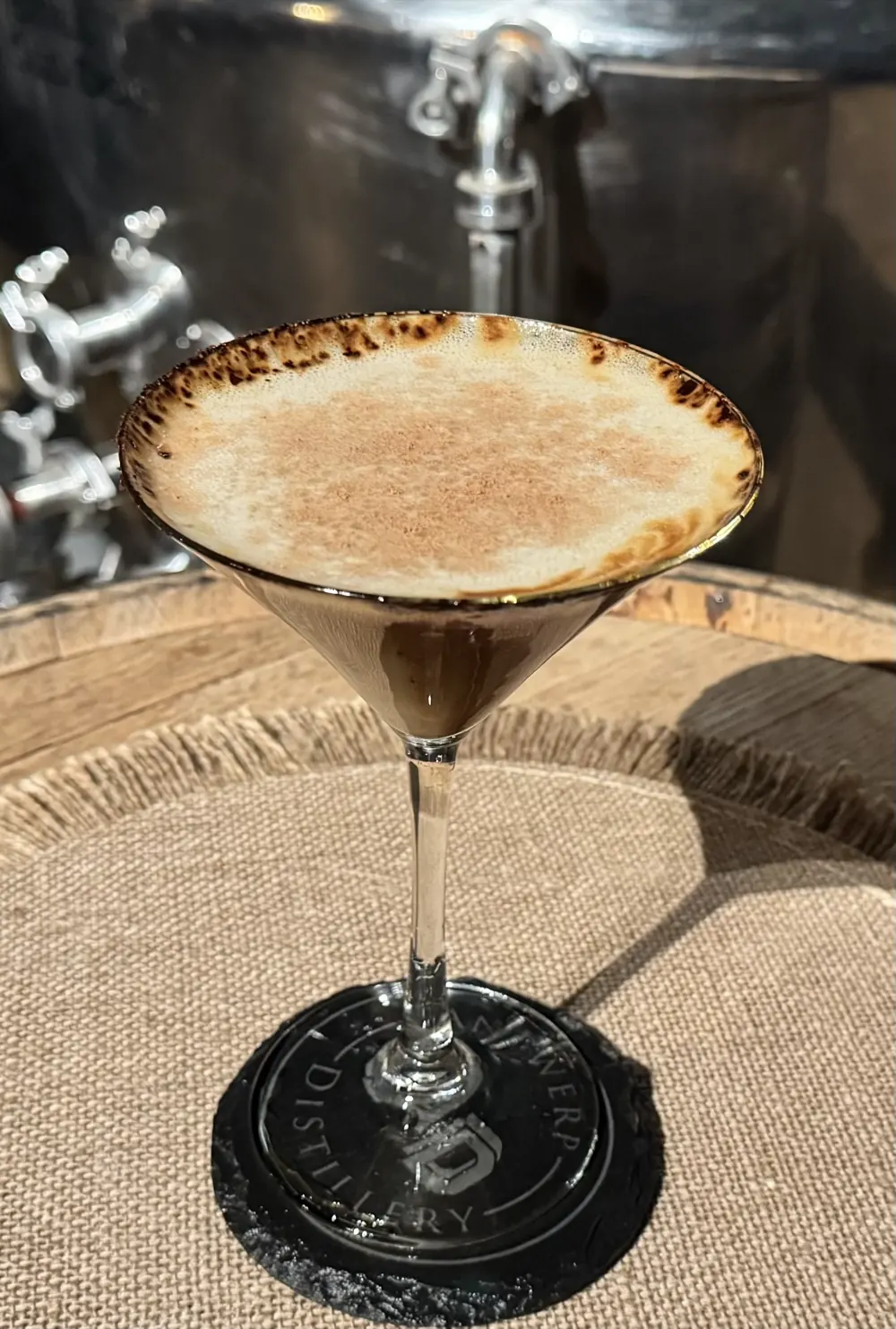 Blonde Bombshell cocktail served at Antwerp Distillery